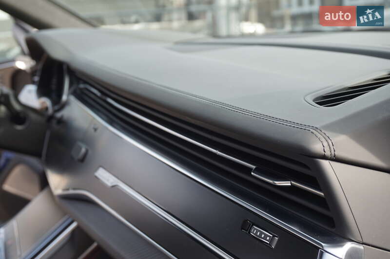 Позашляховик / Кросовер Audi RS Q8 2020 в Одесі