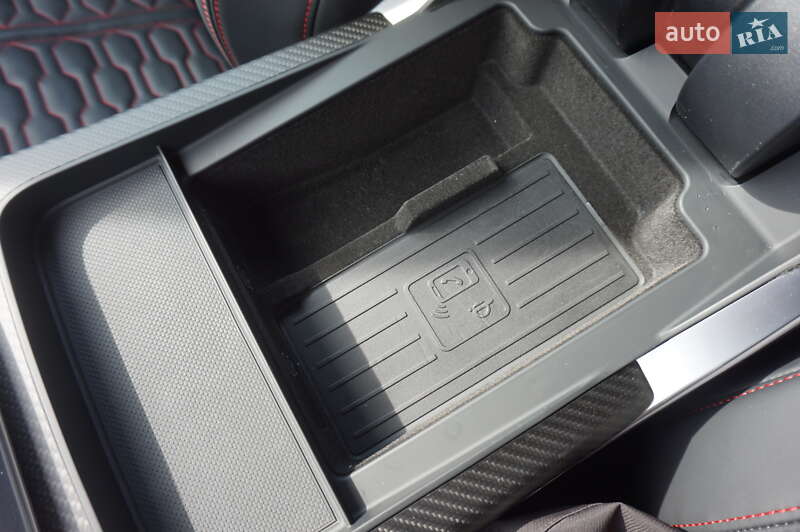 Позашляховик / Кросовер Audi RS Q8 2020 в Одесі