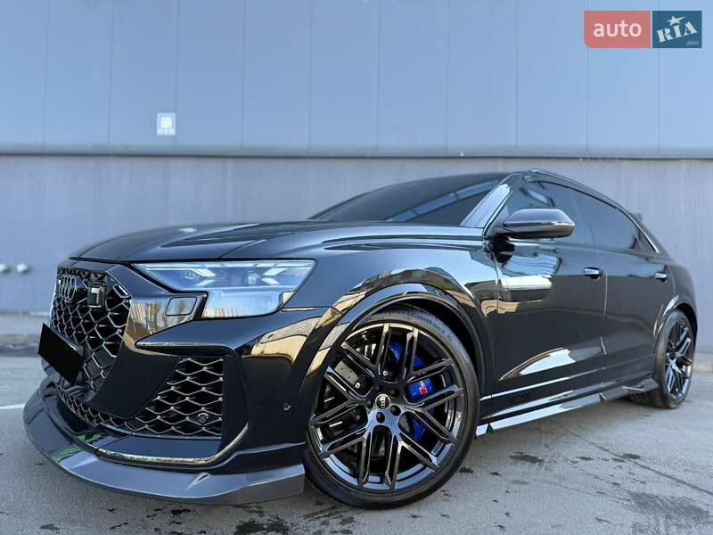 Внедорожник / Кроссовер Audi RS Q8 2025 в Киеве