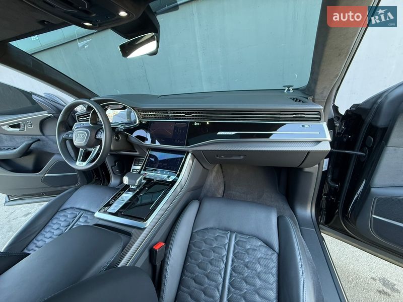 Внедорожник / Кроссовер Audi RS Q8 2025 в Киеве