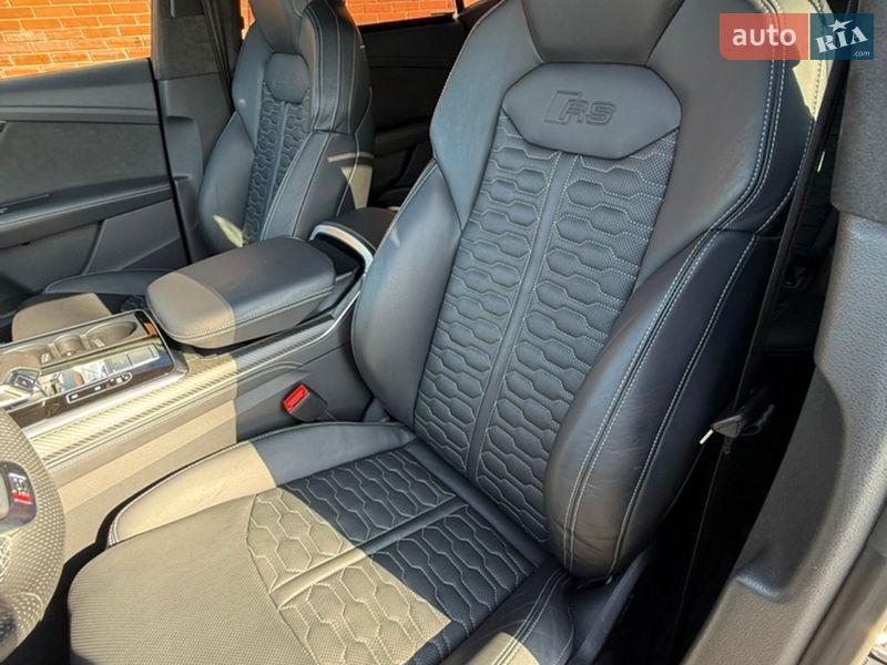 Внедорожник / Кроссовер Audi RS Q8 2021 в Киеве