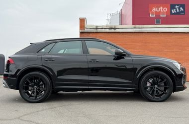 Внедорожник / Кроссовер Audi RS Q8 2025 в Киеве
