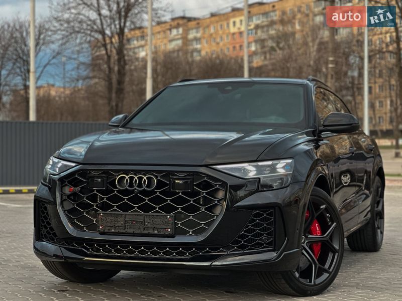 Позашляховик / Кросовер Audi RS Q8 2025 в Києві