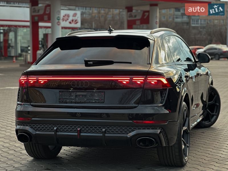 Позашляховик / Кросовер Audi RS Q8 2025 в Києві