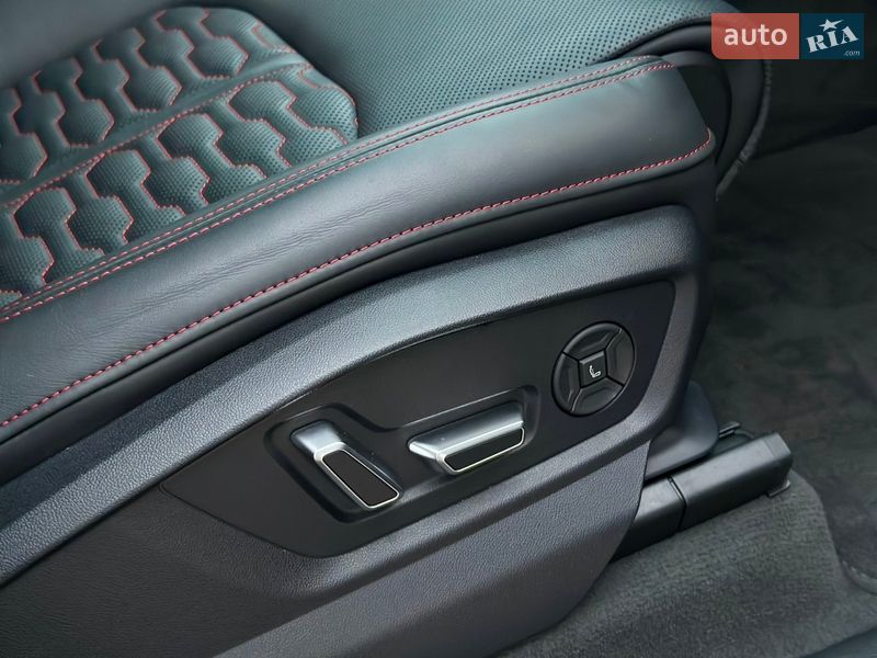 Позашляховик / Кросовер Audi RS Q8 2025 в Києві