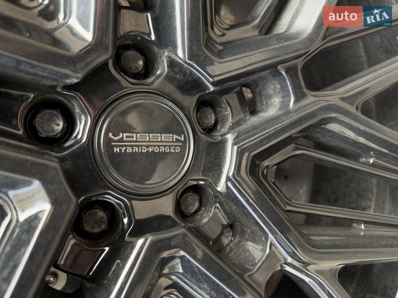 Позашляховик / Кросовер Audi RS Q8 2020 в Києві