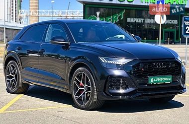 Внедорожник / Кроссовер Audi RS Q8 2020 в Киеве