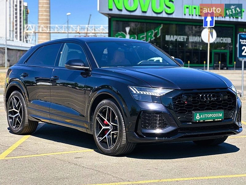 Внедорожник / Кроссовер Audi RS Q8 2020 в Киеве