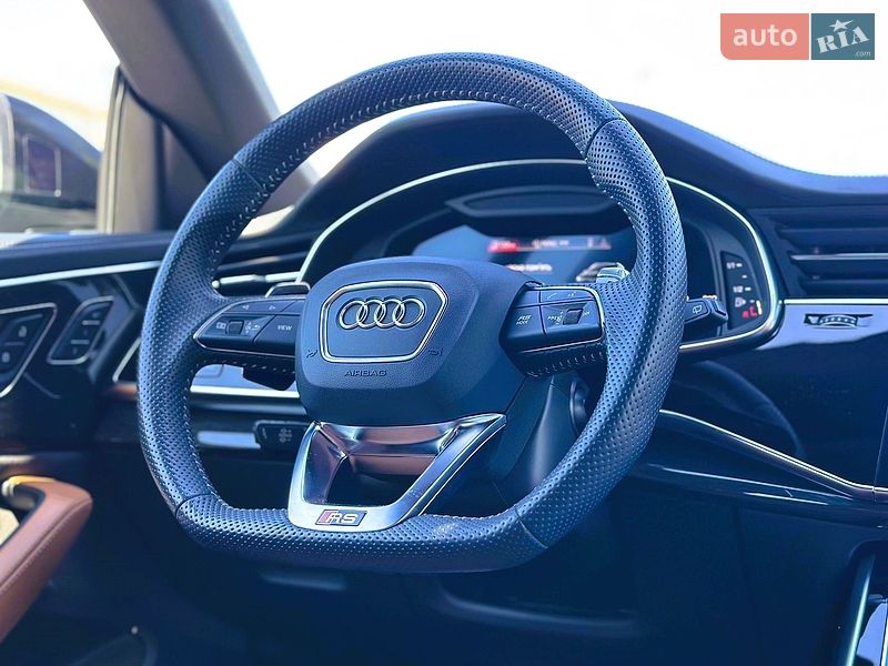 Внедорожник / Кроссовер Audi RS Q8 2020 в Киеве