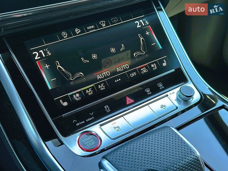 Внедорожник / Кроссовер Audi RS Q8 2020 в Киеве