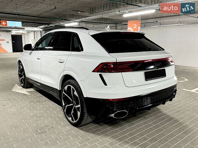Внедорожник / Кроссовер Audi RS Q8 2021 в Днепре
