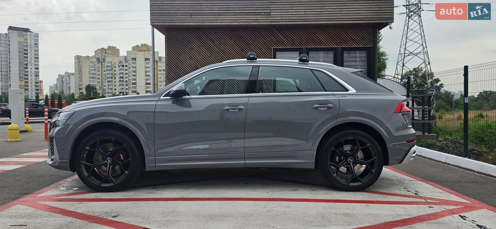 2022 Audi RS Q8 - мініатюра 2