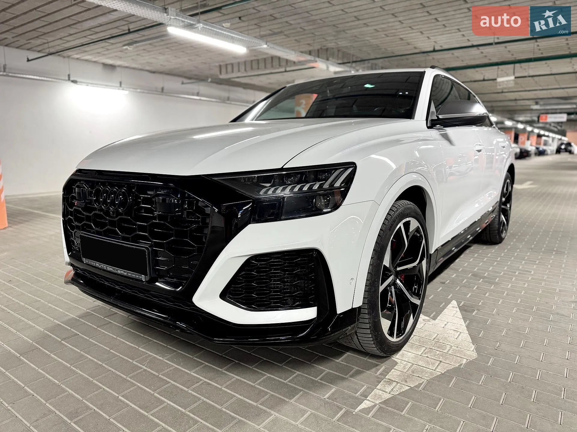 2021 Audi RS Q8 - мініатюра 2