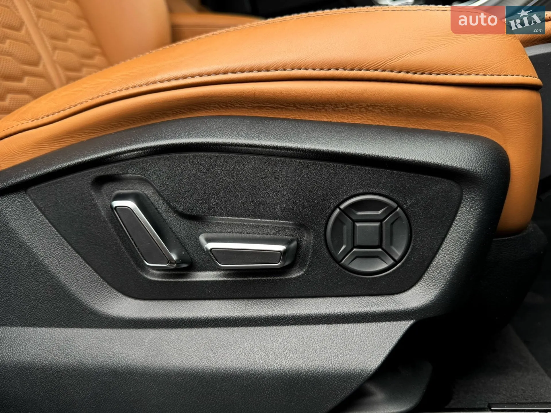 2020 Audi RS Q8 - мініатюра 20