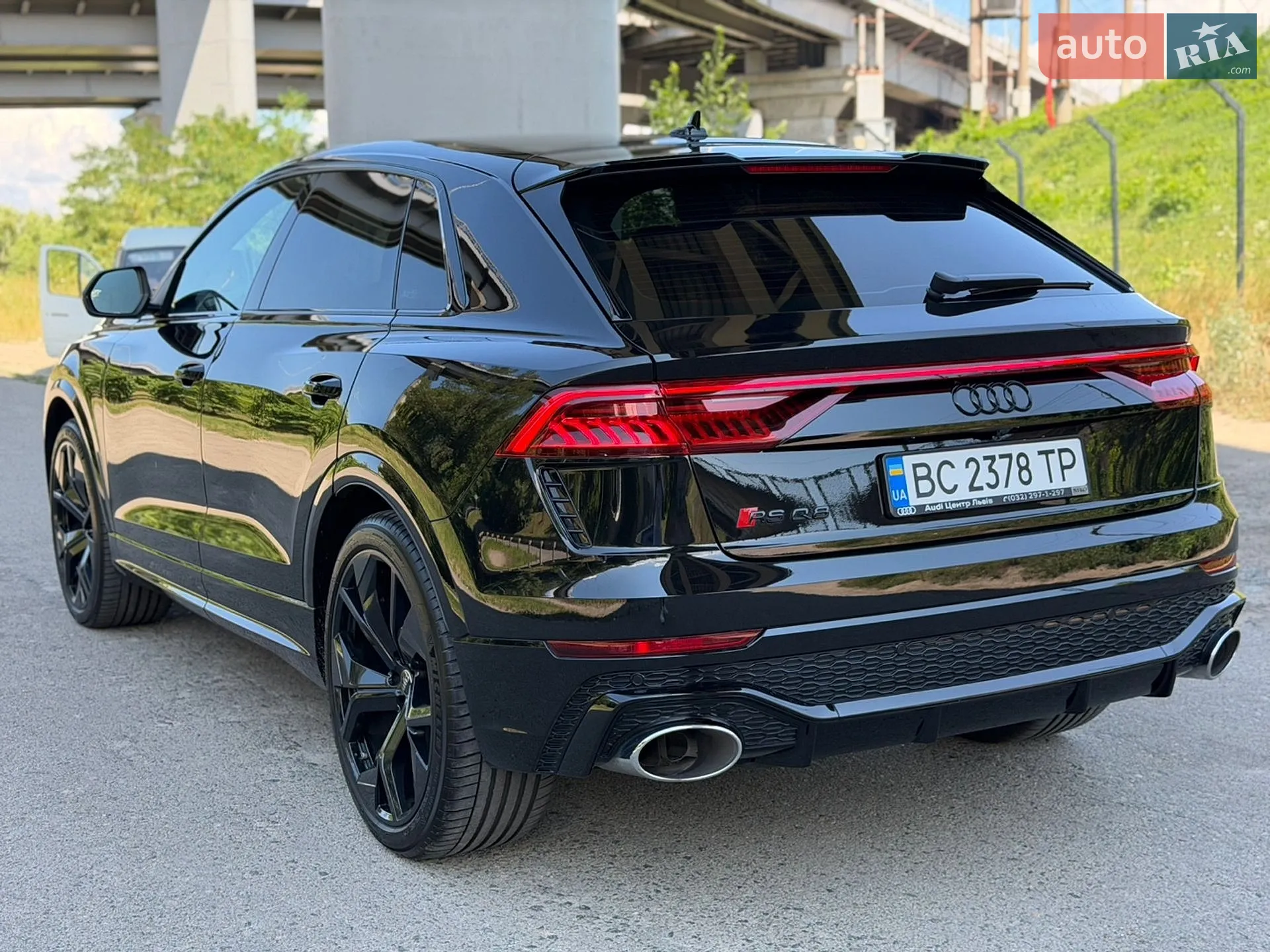 2023 Audi RS Q8 - мініатюра 5
