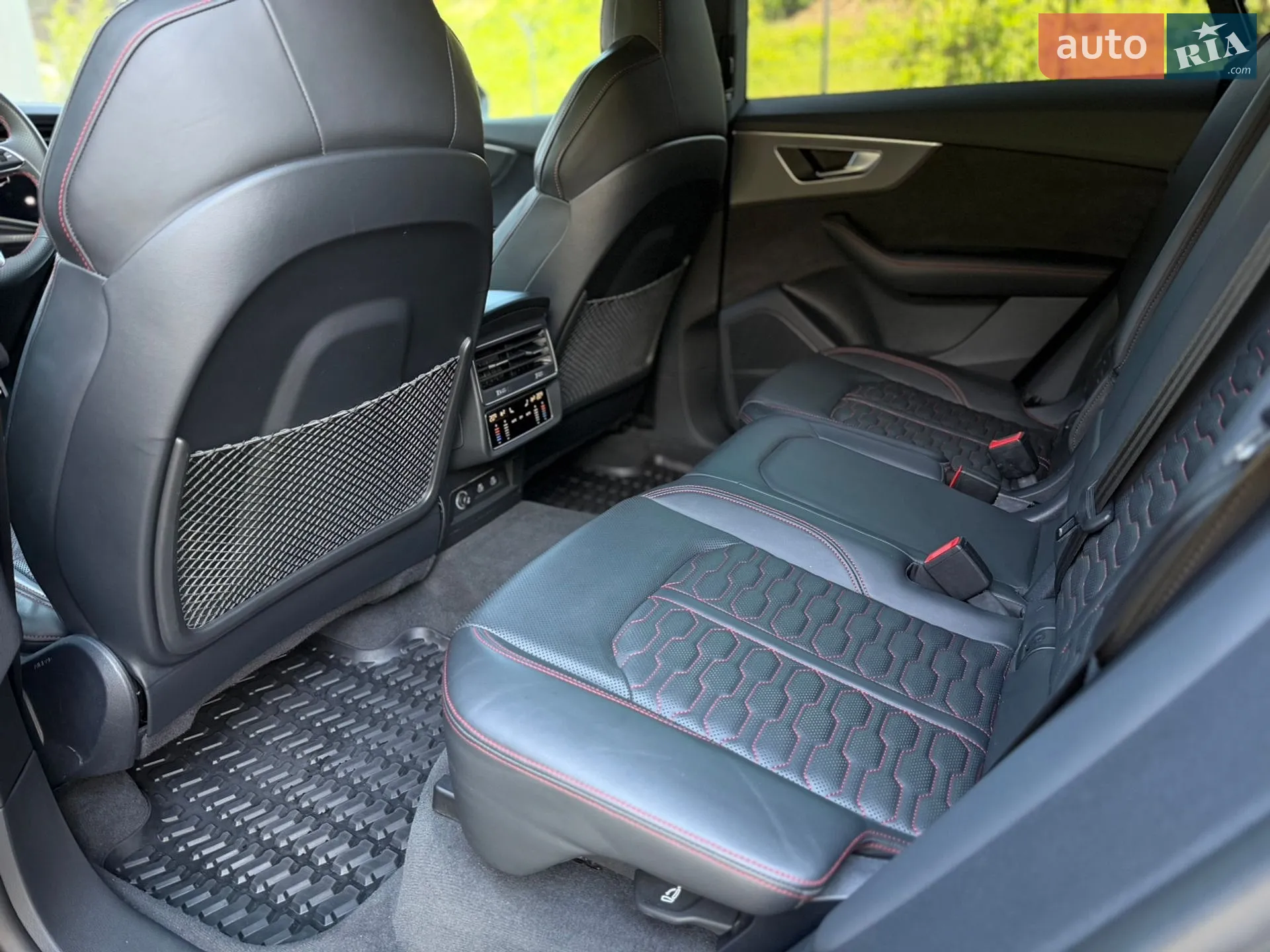 2023 Audi RS Q8 - мініатюра 34