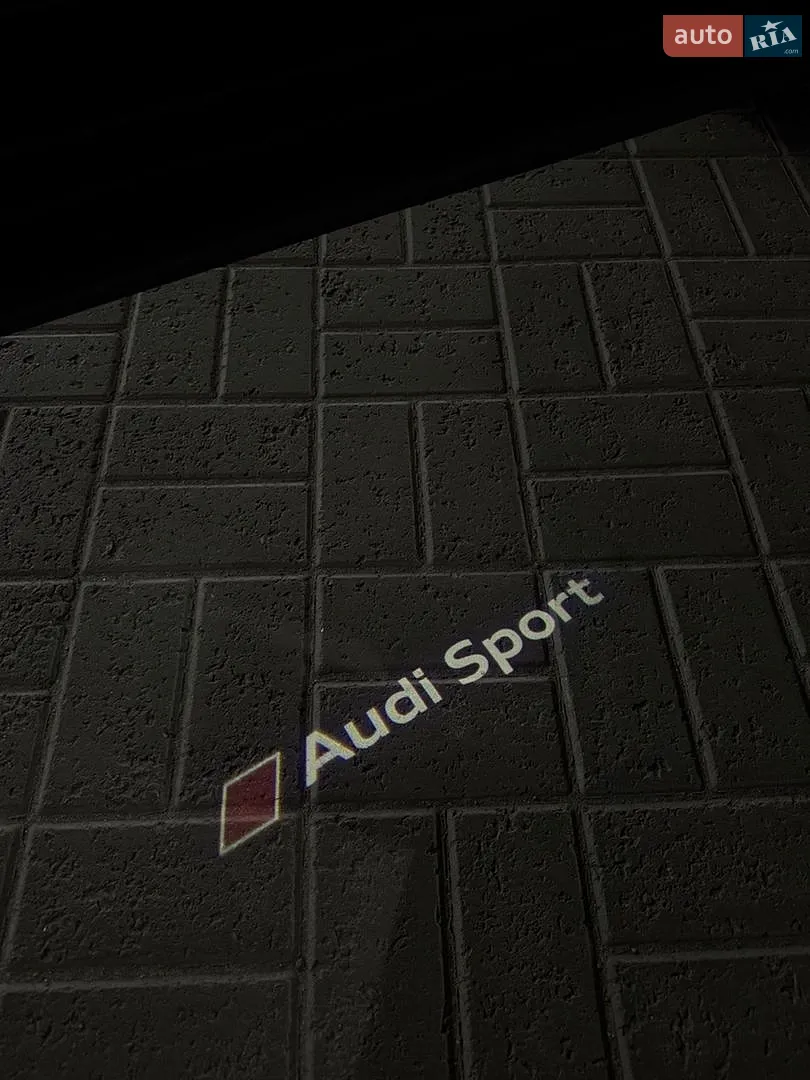 2021 Audi RS Q8 - мініатюра 4