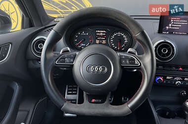 Хэтчбек Audi RS3 Sportback 2016 в 