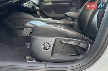 Хэтчбек Audi RS3 Sportback 2016 в 