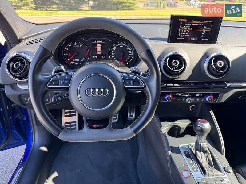 Хетчбек Audi RS3 Sportback 2016 в Києві
