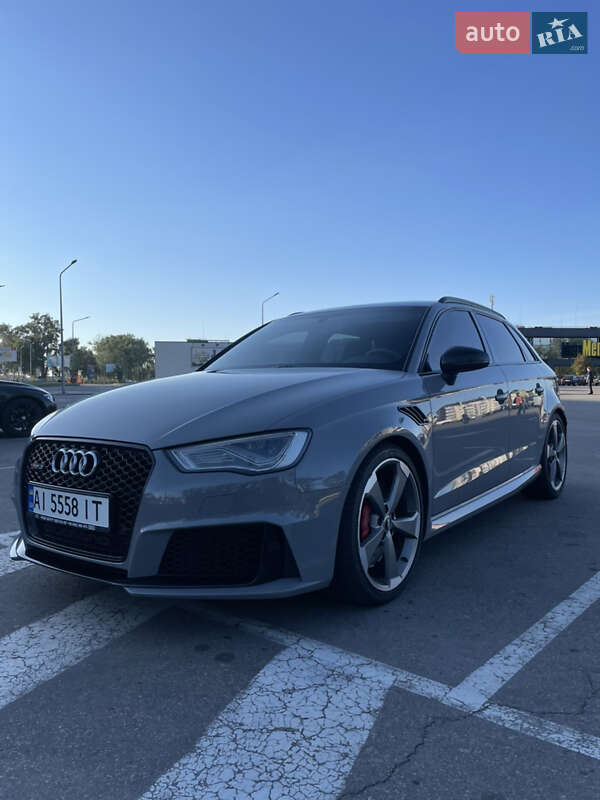 Седан Audi RS3 2015 в Василькове