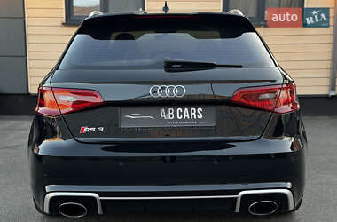 Седан Audi RS3 2015 в 