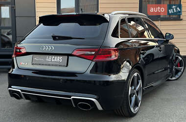 Седан Audi RS3 2015 в 