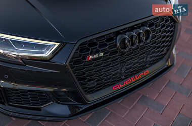 Седан Audi RS3 2018 в 