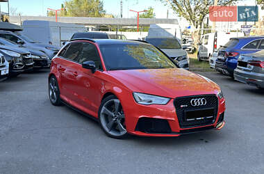 Седан Audi RS3 2017 в Одесі