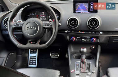 Седан Audi RS3 2017 в 