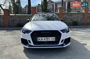 Хэтчбек Audi RS3 2016 в 