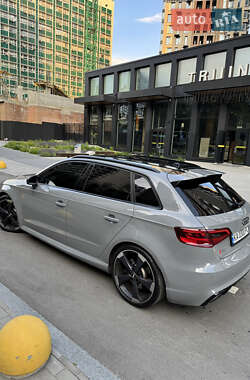 Хэтчбек Audi RS3 2016 в 