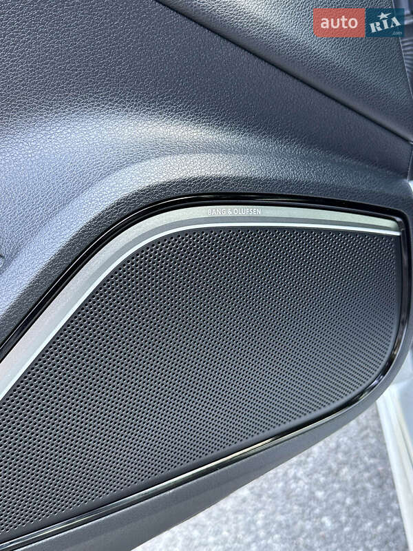Седан Audi RS3 2018 в Білогородці