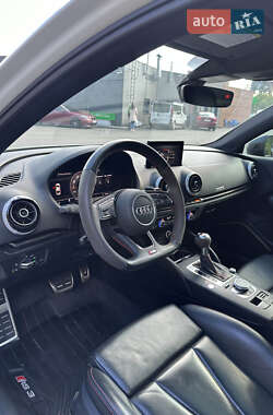 Седан Audi RS3 2018 в 