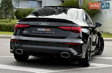 Седан Audi RS3 2022 в 