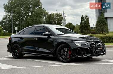 Седан Audi RS3 2022 в 