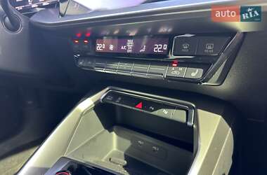 Седан Audi RS3 2022 в 
