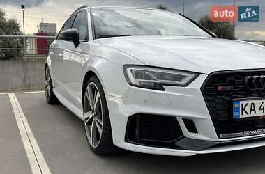 Хэтчбек Audi RS3 2016 в Киеве