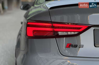 Седан Audi RS3 2018 в 