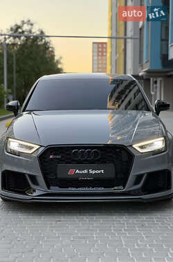 Седан Audi RS3 2018 в 