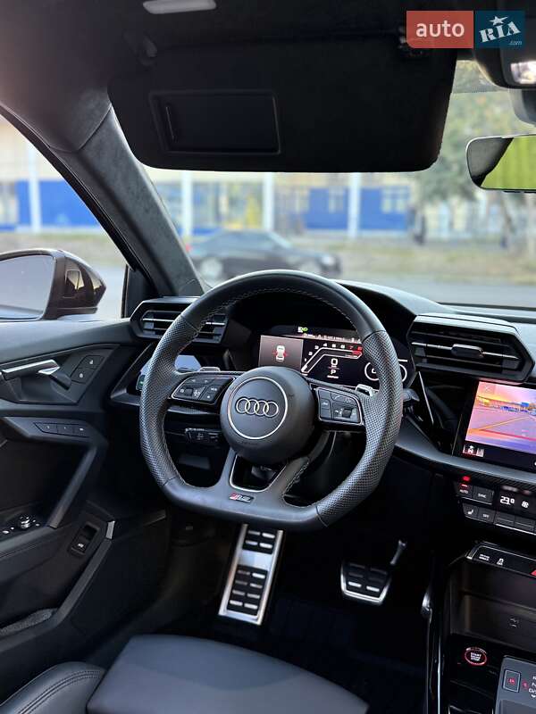 Седан Audi RS3 2024 в Днепре фото 22 Седан Audi RS3 2024 в Днепре