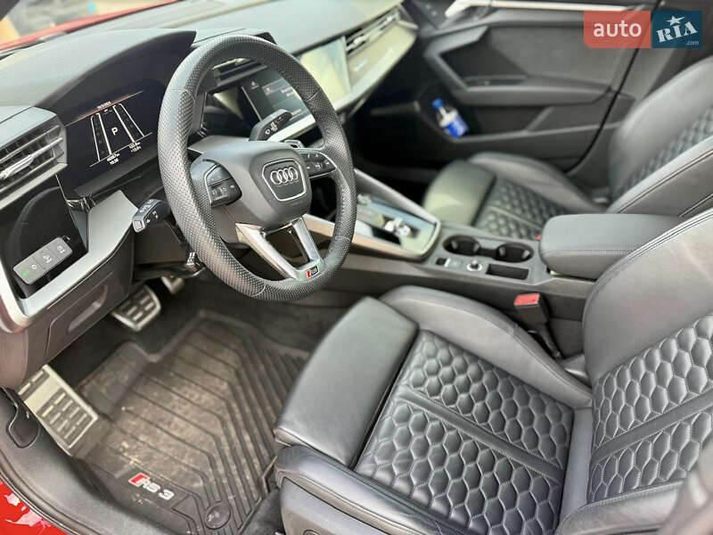 Седан Audi RS3 2022 в Кам'янському