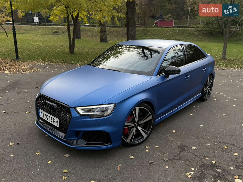 Седан Audi RS3 2017 в Києві фото Седан Audi RS3 2017 в Києві