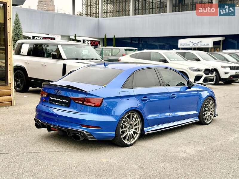 Седан Audi RS3 2017 в Києві фото 4 Седан Audi RS3 2017 в Києві