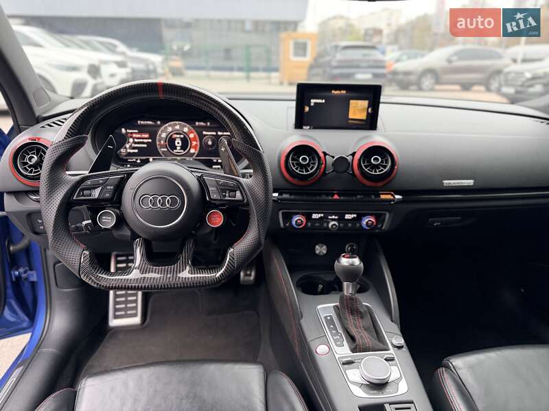 Седан Audi RS3 2017 в Києві фото 25 Седан Audi RS3 2017 в Києві