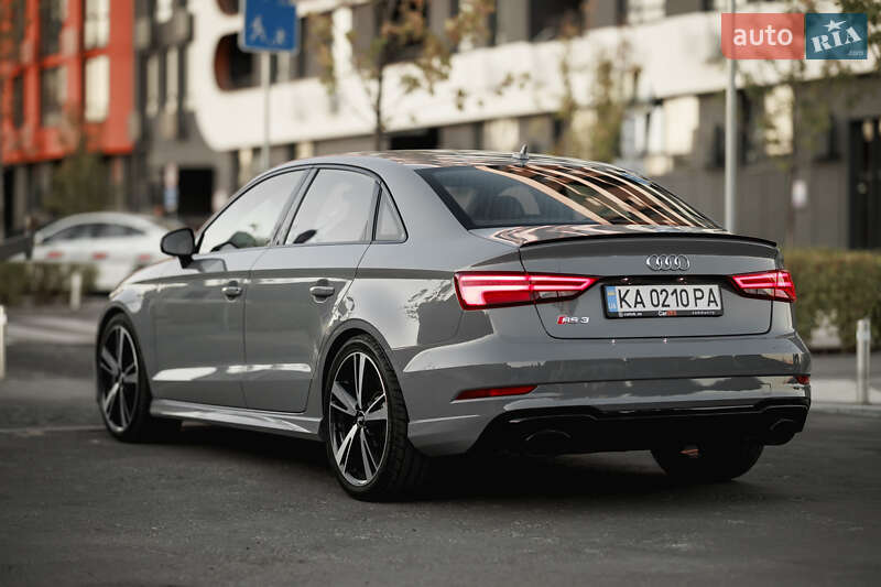Седан Audi RS3 2017 в Києві фото 6 Седан Audi RS3 2017 в Києві