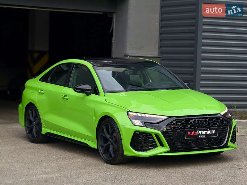 Седан Audi RS3 2024 в Харькове