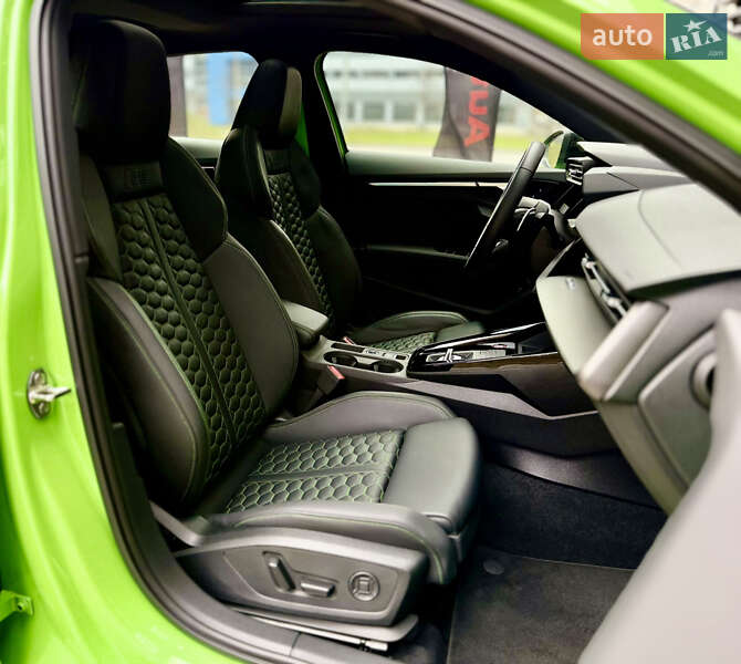 Седан Audi RS3 2024 в Харькове