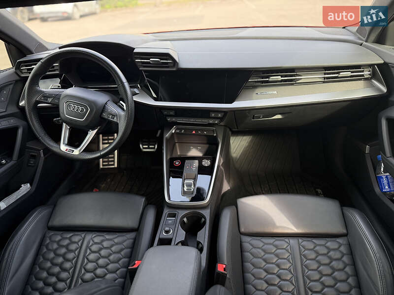 Седан Audi RS3 2022 в Днепре