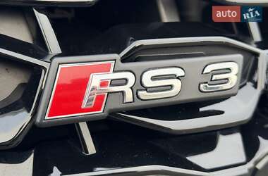Седан Audi RS3 2021 в Киеве